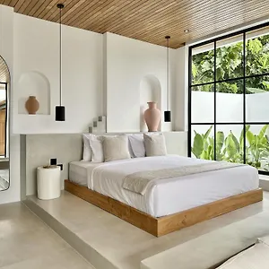 The By The Young Villa Uluwatu (Bali)